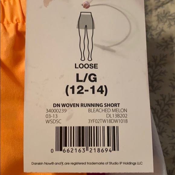 Danskin Running shorts - Picture 2 of 2